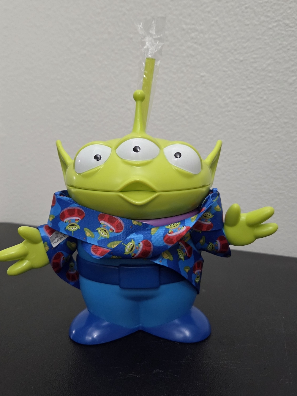 NEW AND NEVER USED Disney Parks Toy Story Alien Sipper